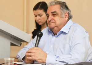 Академик РАН Абел Аганбегян выступил с открытой лекцией на факультете ГиМУ