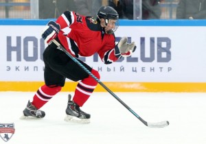 Студент СЗИУ РАНХиГС принял участие в хоккейном матче звезд «Зимняя классика»