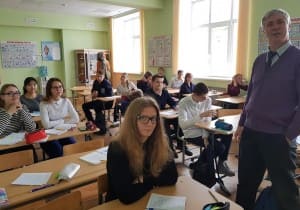 Преподаватели ФГиМУ провели занятия в Школе № 91