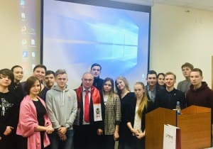 Леонид Жестянников рассказал студентам о современном спорте как международном явлении