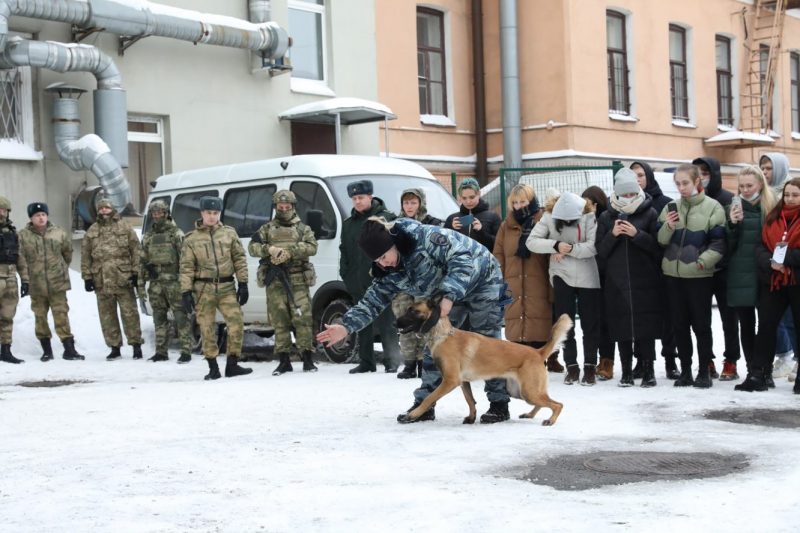 В СЗИУ РАНХиГС открыли учебный кинологический центр
