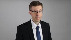 Эксперт рассказал, почему семьи не спешат расходовать средства маткапитала