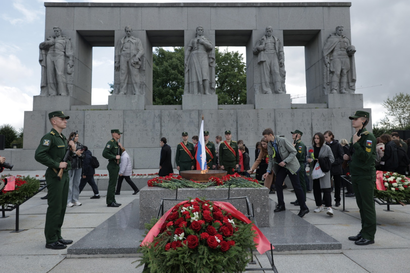 серафимовское кладбище в санкт петербурге