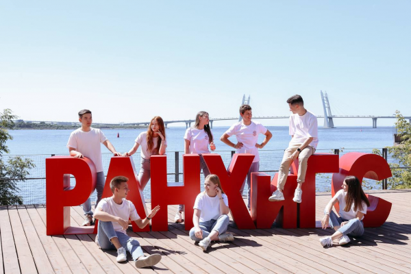 Студенты СЗИУ РАНХиГС – победители конкурса торгово-промышленной палаты Ленобласти