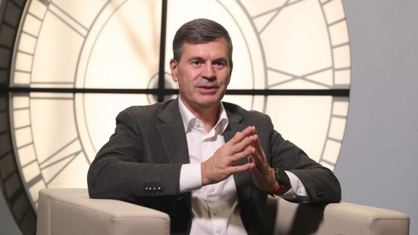 Алексей Комиссаров: «За год мы обучим 6 тысяч управленцев для новых регионов»