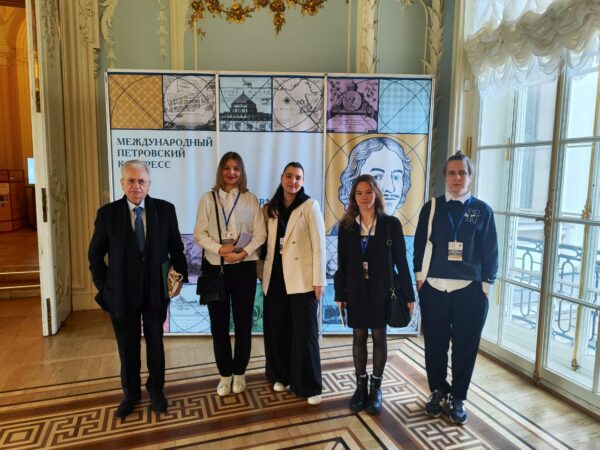 Студенты РАНХиГС Санкт-Петербург приняли участие в открытии XVI Международного Петровского конгресса