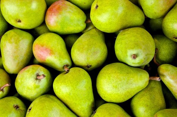 Тема дня: Почти 70% опрошенных россиян перешли на продукты отечественных брендов