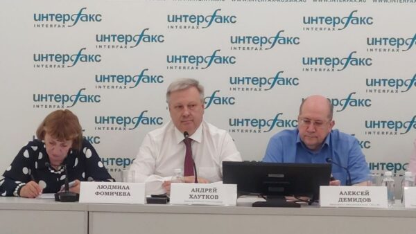 Директор РАНХиГС Санкт-Петербург Андрей Хлутков рассказал о предварительных итогах приемной кампании 2023 года