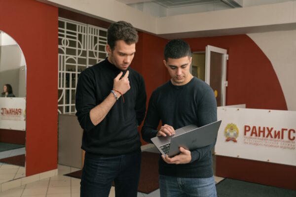 Для студентов направления «Бизнес-информатика» прошел «День роботизации RPA с онлайн хакатоном»