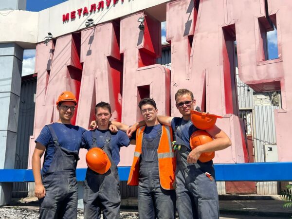 Волонтеры РАНХиГС Санкт-Петербург рассказали о помощи в восстановлении мирной жизни на Донбассе