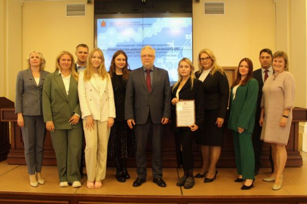 Студенты ФЭФ и ФМОПИ стали победителями в конкурсе дипломных проектов правительства Санкт-Петербурга