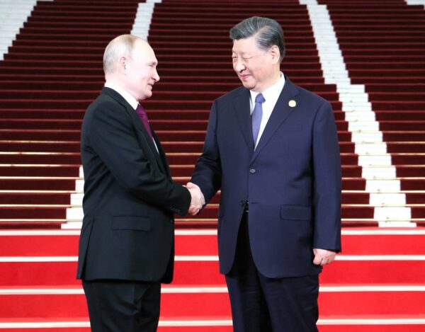 Тема дня: В Пекине стартует форум «Один пояс – один путь»
