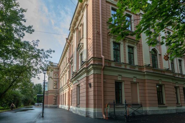 Корпус РАНХиГС Санкт-Петербург завоевал награду премии «Золотой Трезини»