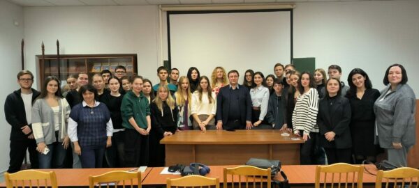 На ФМОПИ состоялась открытая лекция Владимира Аваткова: «Внешнеполитический курс Турецкой республики на фоне «Века Турции»»