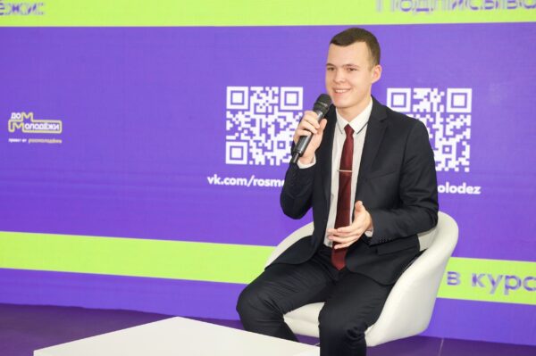 Студент факультета экономики и финансов РАНХиГС Санкт-Петербург Данила Гущин стал лауреатом Национальной премии «Семейная реликвия»