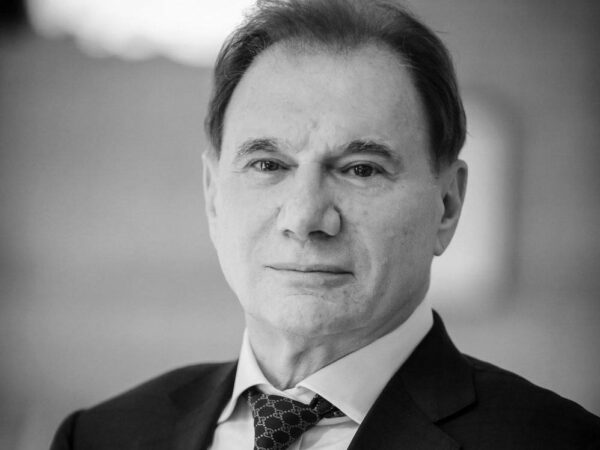 В Санкт-Петербурге простились с Владимиром Хавинсоном