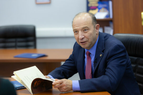 Владимир Квинт: «Каждому человеку нужно строить стратегию своей жизни»