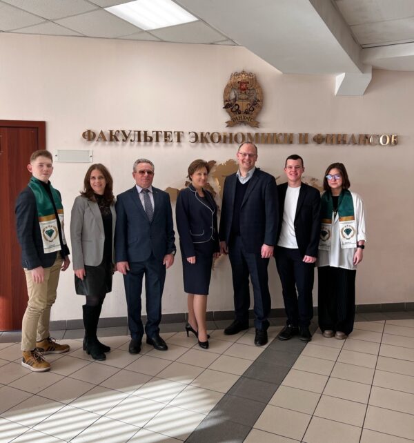 На ФЭФ состоялись мероприятия в преддверии Дня молодого избирателя