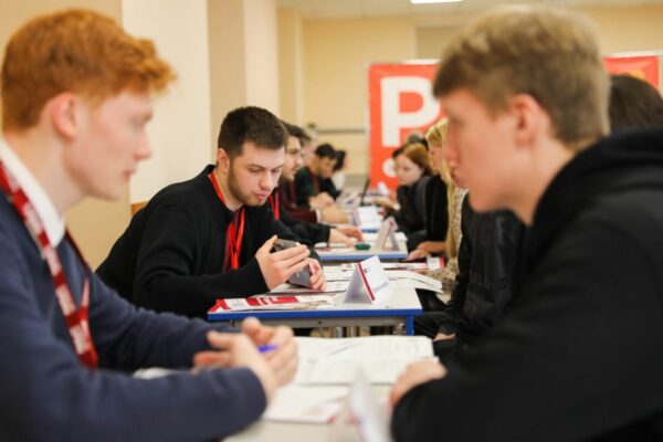 В Президентской академии в Петербурге состоялась Большая встреча с приемной комиссией