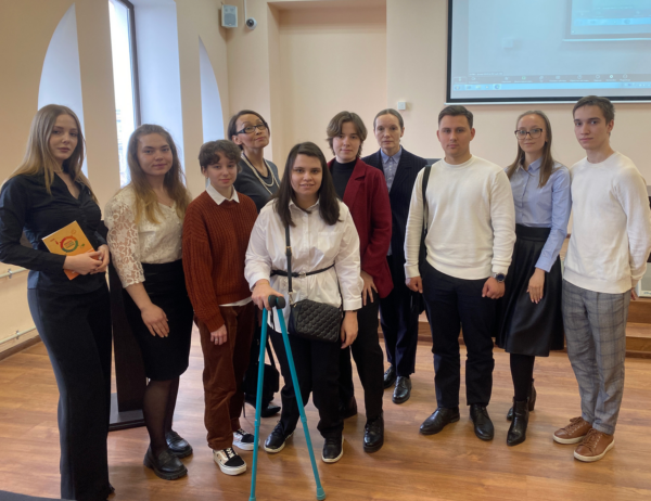 Студенты и преподаватели Президентской академии в Санкт-Петербурге приняли участие во Второй Всероссийской научной конференции «(Не)новые вызовы и возможности социологии»