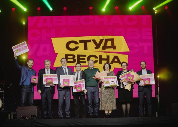 В Санкт-Петербурге прошёл региональный этап фестиваля «Российская студенческая весна»