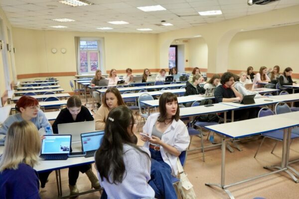 Кадровый потенциал студентов-журналистов новых субъектов РФ обсудили на факультете социальных технологий