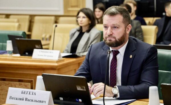 Эксперт Президентской академии в Санкт-Петербурге Виталий Бегеза отметил роль негосударственного сектора в сокращении сроков проведения судебной экспертизы