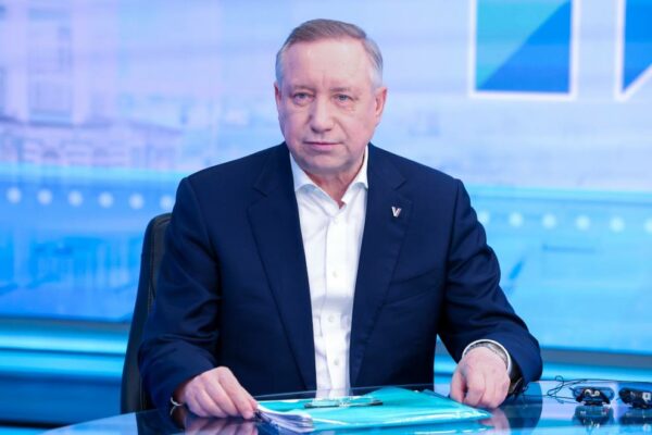 «Петербургские стандарты»: Александр Беглов ответил на вопросы горожан в ходе Прямой линии