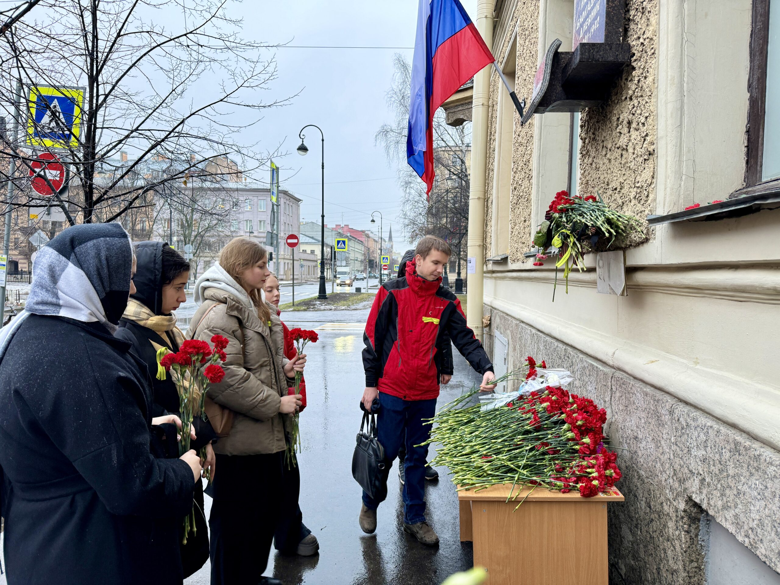 На ФБТ прошли мероприятия, посвящённые Дню Ленинградской Победы