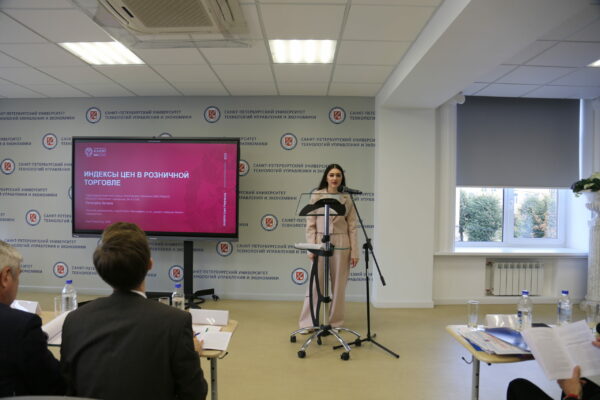 Студентка Президентской академии в Санкт-Петербурге выступила в финале конкурса «Молодые, дерзкие, перспективные»