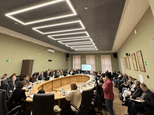 В Президентской академии в Санкт-Петербурге обсудили противодействие когнитивным войнам