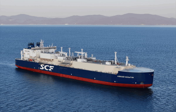 Судоверфь «Звезда» передала заказчику танкер-газовоз, впервые построенный в России