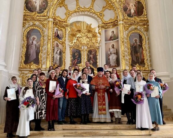 Студенты Президентской академии в Санкт-Петербурге приняли участие в церемонии вручения знака Святой Татианы