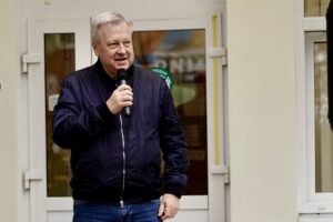 «Вместе мы меняем жизни»: Президентская академия в Петербурге отметила День Академии забегом и эко фестивалем «Вместе мы меняем жизни»: Президентская академия в Петербурге отметила День Академии забегом и эко фестивалем